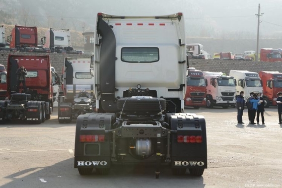 Sinotruk HOWO T7H 440 л.с. 6X4 Трактор для грузов с опасными веществами