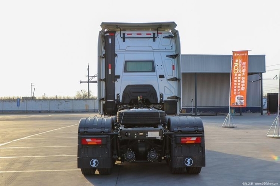 Лучшее предложение на Shaanxi Automobile Heavy Cardron X6000 680hp 6X4 Тракционный грузовик