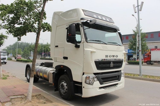4X2 Левый руль Sinotruk HOWO T7H 440HP тракторный грузовик на СПГ с 16 передними передачами
