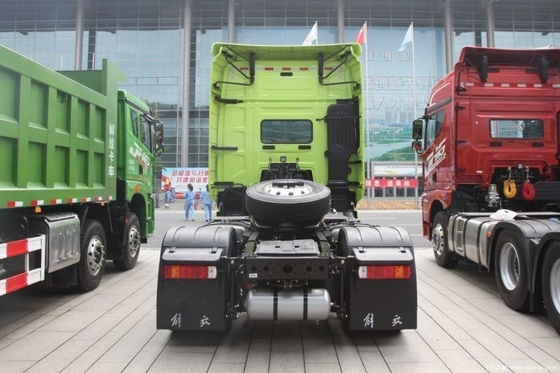 Бутик Подержанный грузовик FAW Jiefang J7 Тяжелый грузовик 560 л.с. 4х2 тракторный грузовик Выбор