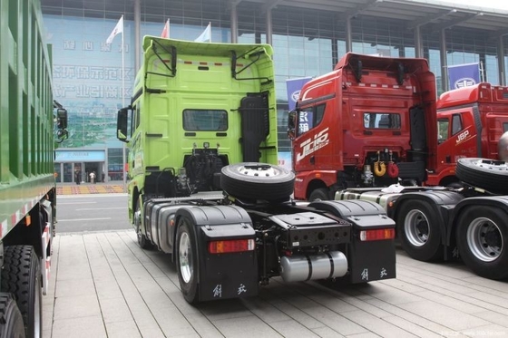 Бутик Подержанный грузовик FAW Jiefang J7 Тяжелый грузовик 560 л.с. 4х2 тракторный грузовик Выбор