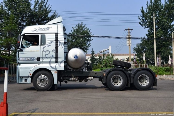 Использованный грузовик Тракторная головка Sinotruk SITRAK G7S 530 HP 6X4 LNG Автоматическая передача с медленной жидкостью