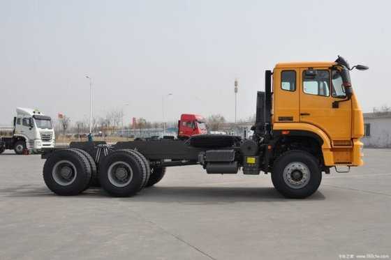 Использованное SinotruK Haohan J5G 340hp 6X4 шасси грузовика с емкостью топливного бака 300-400 л