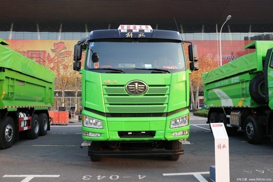 Топливо- 2020 Faw Jiefang J6P Тяжелый грузовик 8X4 5.6m Дампы для ваших бизнес-потреблений