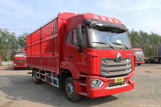 Sinotruk HOWo N5W Средняя карта 220hp 4X2 с 6,75 м сети грузового забора со скидкой