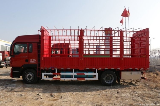 Автоматический SINOTRUCK HOWO TX 250hp 4X2 6,8 м Грузовик с хранилищем в отличном состоянии