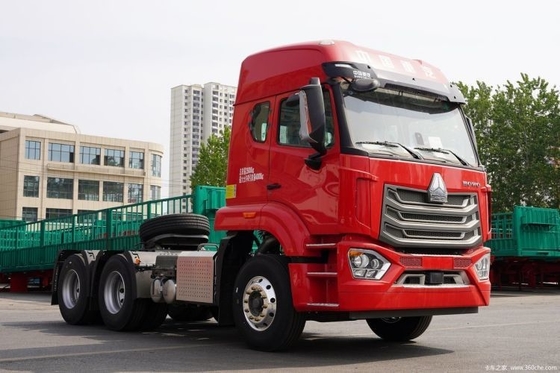 Тяжелый трактор HOWO NX 6X4 с емкостью топливного бака ≥ 600 л и автоматическими окнами