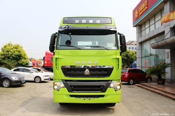 440 лошадиных сил 4X2 Sinotruk HOWO T7H Трактор с 2 пассажирами и мощностью двигателя 8 л